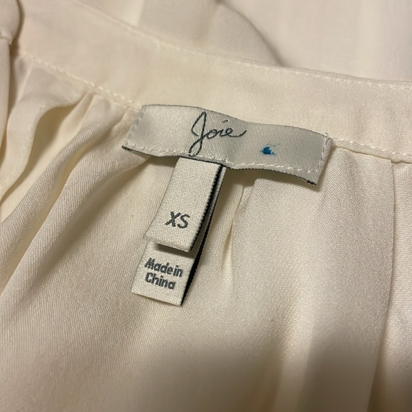 Joie ivory/cream 100% silk top, Sz XS - Picture 3 of 4